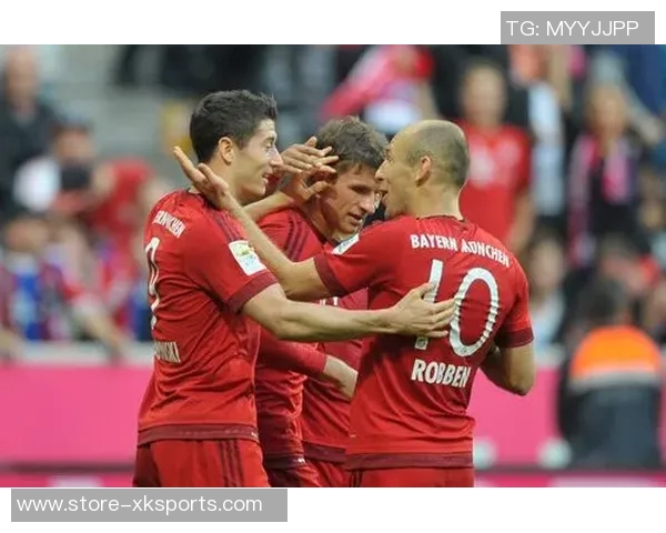 莱万重返老东家引发拜仁球迷愤怒纷纷指责其忘恩负义